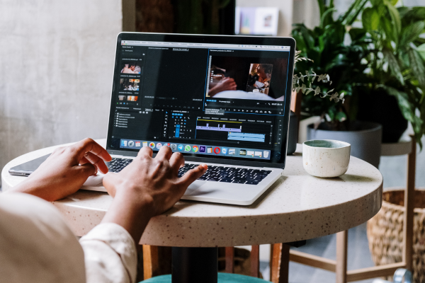 Adobe Premiere Editing 2 Adobe Premiere Editing 2